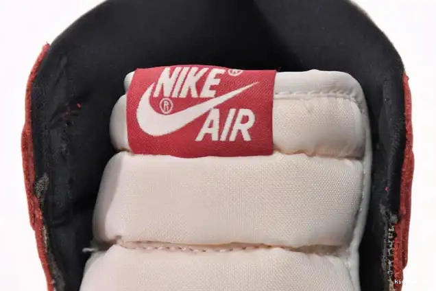 Rep MAX and Retro DZ5485-612 Found Jordan Lost Chicago High 1 OG 0408